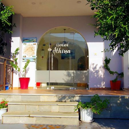 Athina Hotel Koinyra Exterior photo